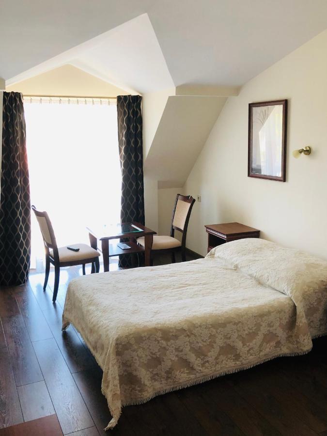 Hotel Mateo Stopnica Eksteriør bilde